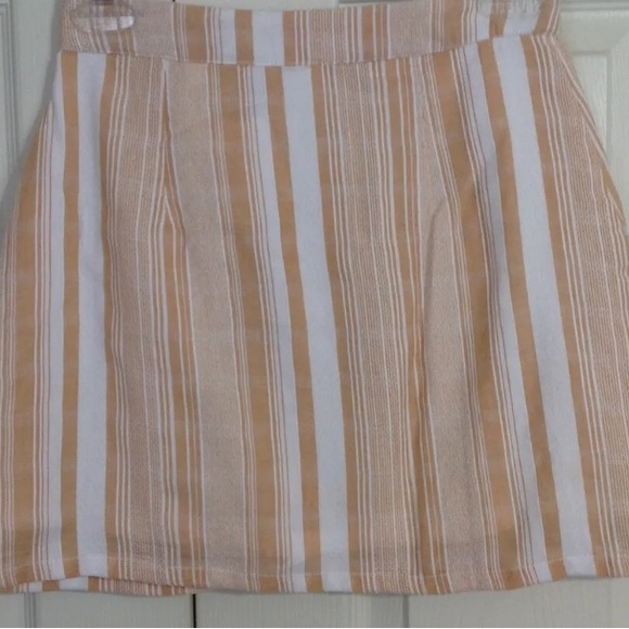 LOTTIE MOSS PACSUN Tan White Striped Button Front Mini Skirt Lined NWT M… - Picture 11 of 12